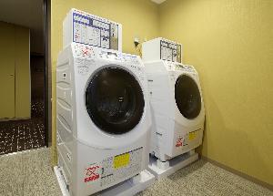 コインランドリー（６階自動販売機コーナーにございます）