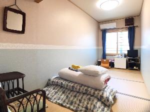 【禁煙】和室5.5畳（バス・トイレ共用）の一例です。