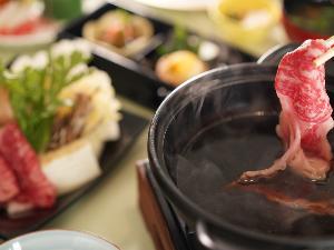 「すき焼き」お肉の旨味を存分にお愉しみください