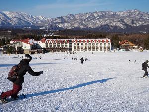 徒歩0秒でゲレンデへGO！