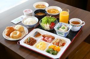 朝食盛りつけ例