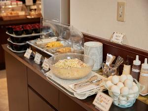 【朝食の一例】ヨーグルトやサラダ、スープもお好きなものをお好きなようにお選びいただけます。