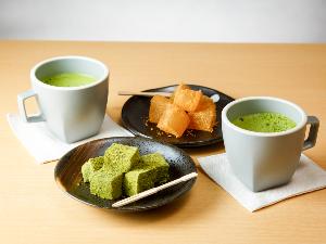 ×【Sweets Time 14:00-17:00】ぷるぷるのわらび餅をご用意。（無料）