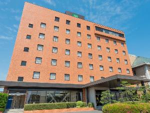 IZUMO ROYAL HOTEL/ホテル駐車場は無料!市内最大級約120台以上完備!出雲は車移動がおすすめです!出雲大社へ車で約15分、最寄バス停から約20分♪