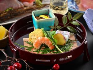 【料理】冬の基本会席（イメージ）　※2023年12月中旬頃から2024年3月中旬頃までの献立例です。