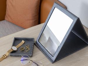 【アクセサリートレイ・ミラー】客室備品一例