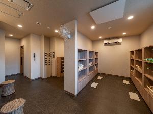 女性大浴場脱衣場