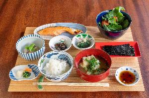 佐賀の食材を堪能できる朝食