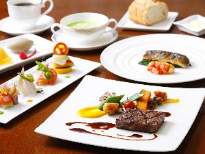 【欧風レストラン「バーデンバーデン」】飛騨牛のグリルや旬の食材を取り入れた彩り豊かなフレンチコース