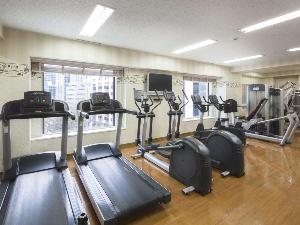 宿泊者専用フィットネスジム 完備