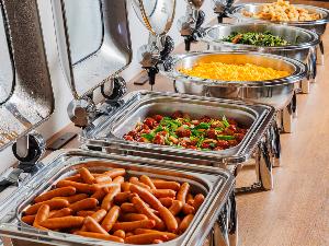 【朝食バイキング】世代を問わず人気の料理、季節で変わる料理など、約40種類の料理をご用意しております。