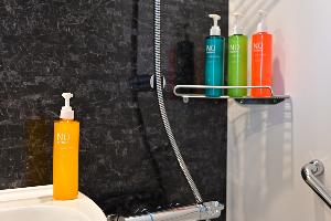 【新館】環境配慮型バスアメニティ NU THERAPY を取り入れました。