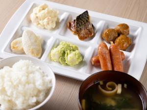 朝食盛付けイメージ