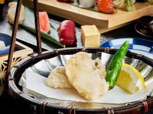 【ご夕食】北海道産真鱈の唐揚げ。今が旬の味覚をお愉しみください。