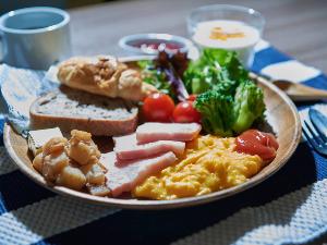朝食メニュー(盛り付け一例)