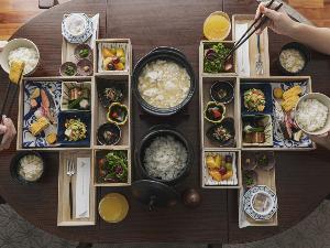 【朝食】島の恵みがつまった特別な朝食。全室インルームダイニング。