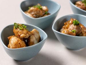 ローカルメニュー・博多に地鶏焼き