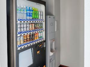 ◆館内施設｜2＆18階・自動販売機と製氷機