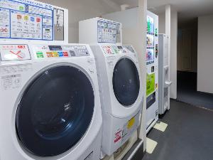 ◆館内施設｜2階・コインランドリー