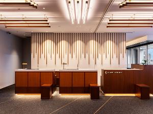 ◆館内施設｜18階・フロント