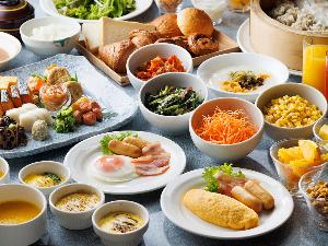 朝食　和洋中ブッフェ