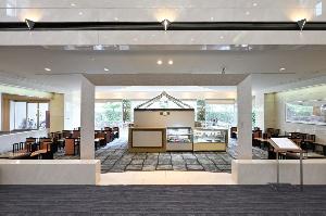 ＜ロビーラウンジ＞GrandCafe営業時間　10:00〜18:00お飲み物や焼き菓子をご提供