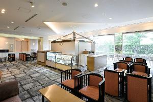＜ロビーラウンジ＞GrandCafe営業時間　10:00〜18:00お飲み物や焼き菓子をご提供