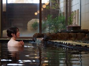 天然温泉「琴乃湯」（加温）の内湯