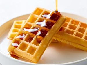 ×満足感たっぷりのブリュッセルワッフル!温めて、色々なフレーバーでお楽しみください。