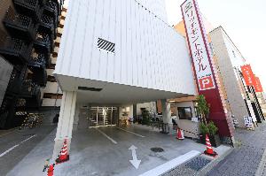 タワー式立体駐車場<BR>