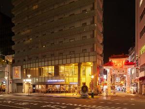 南京町のすぐ横にホテルがございます。