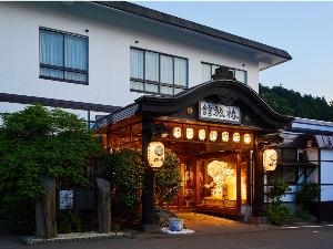 外観左側から