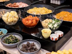 朝食バイキング