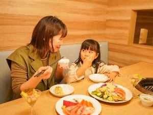 みんなで楽しい食事