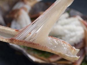 活蟹の調理法「蟹刺し」一例