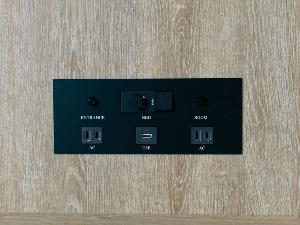 【客室電源コンセント】