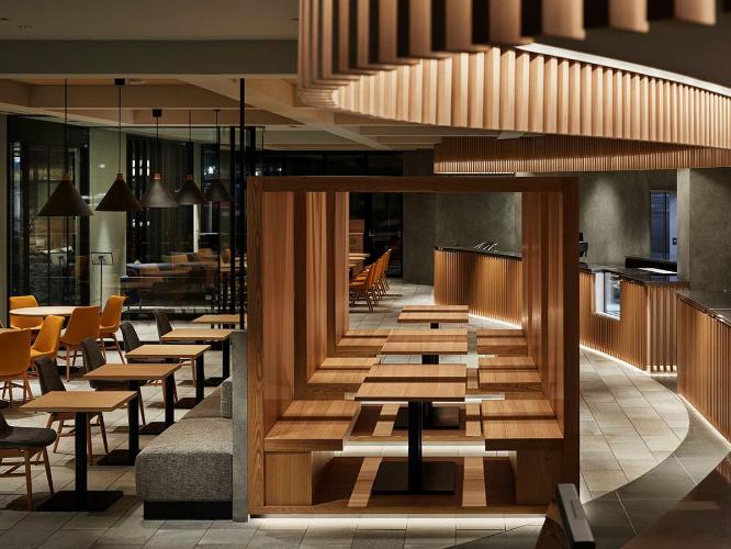 【BANKERS STREET CAFE】店内