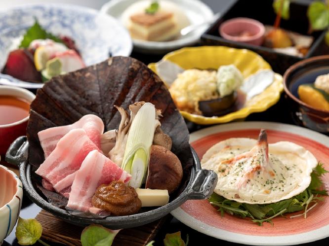 【ご夕食例】彩り会席（料理内容は季節ごとに変更しております）