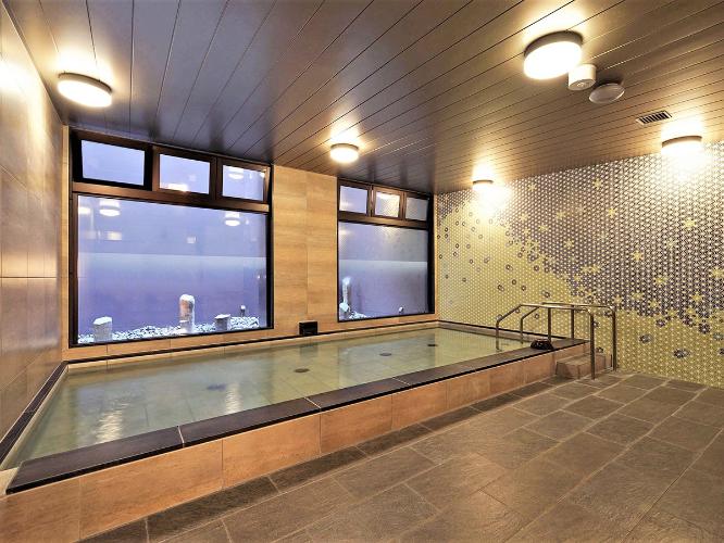 ＜男女別大浴場＞ ご出張やご旅行で疲れた身体をリフレッシュ！
