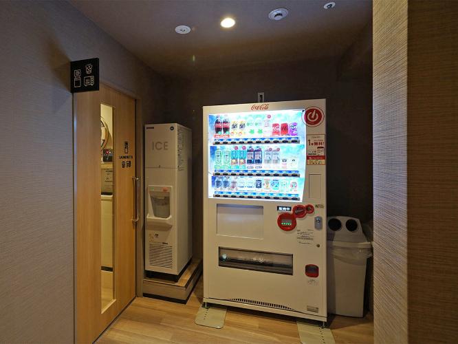 ＜共用部＞ アイスマシーン/自動販売機