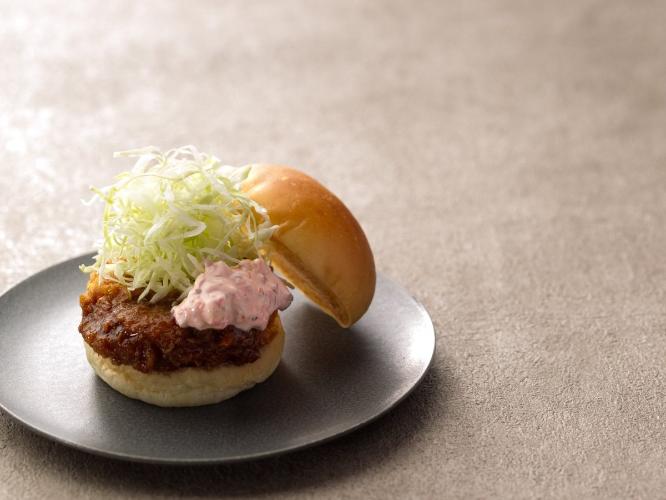 朝食ビュッフェイメージ　ヒレカツスライダー