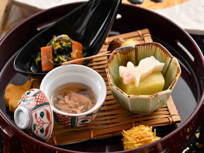 夕食　秋の基本会席　前菜　※2024年9月15日（日）頃から2024年12月14日（土）頃までの献立例です。