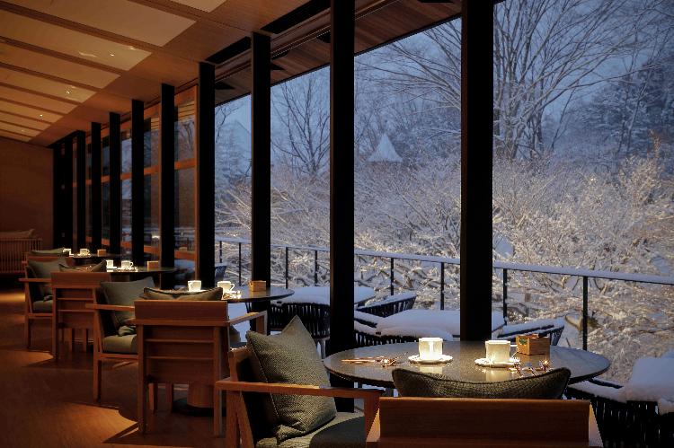 ◆レストラン「TENJIN」　｜ROKU KYOTOの雪景色