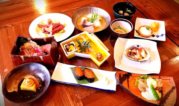 2024年【秋】秋鮭や秋刀魚、カボチャなど秋を感じる和食会席となっております。