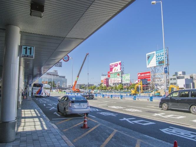 福岡空港国内線（公共交通機関23分）