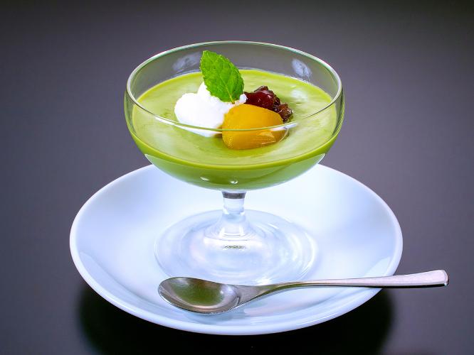 【季節の会席料理】シルキーコッタ 抹茶風味（2024年11月末迄）