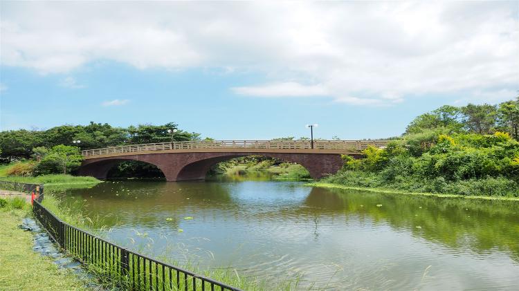 【沖縄県総合運動公園】当館から車で約15分