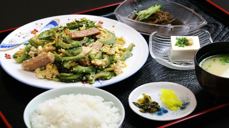 食事（イメージ）