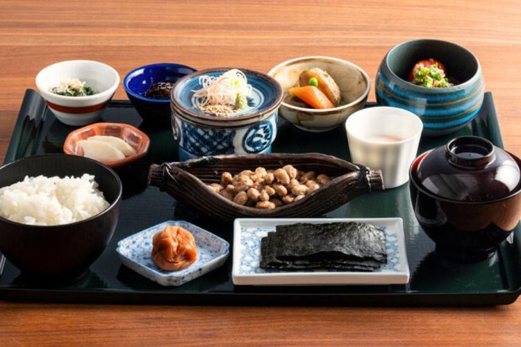 朝食（日本料理「Japanese Cuisine 桜丘」）