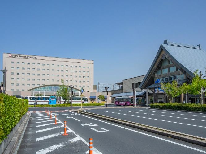 JR出雲駅北口からは徒歩30秒という好アクセスです。